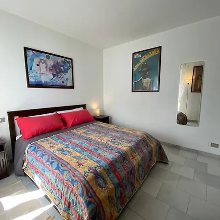 Landscapesilvia Acqua 公寓 *